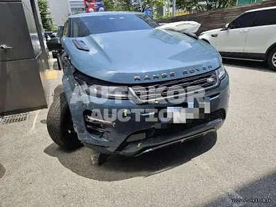 2024, Land Rover / Range Rover Evoque, 26883 км., gas