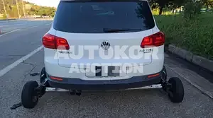 2015, Volkswagen / Tiguan, VIN: WVGZZZ5NZFW556247, 124329 км., diesel, 1968 куб.см.