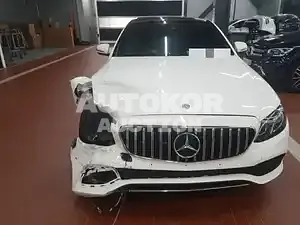 2019, Mercedes-Benz / E 300, VIN: WDDZF4JBXKA699623, 50798 км., gas