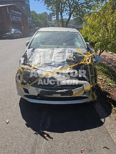 2016, Toyota / Prius, VIN: JTDKBRFU5G3518857, 249257 км., hybrid, 1798 куб.см.