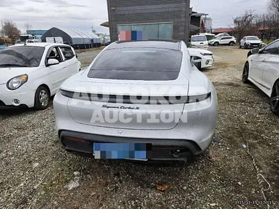 2021, Porsche / Taycan, 19016 км., electric