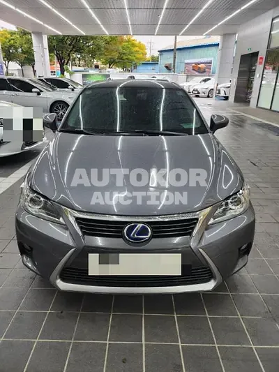 2015, Lexus / CT 200h, 85945 км., hybrid