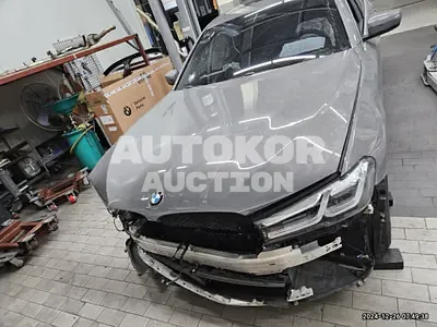 2021, BMW / 523, 129937 км., diesel