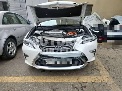 2018, Lexus / ES 300, 58170 км., hybrid