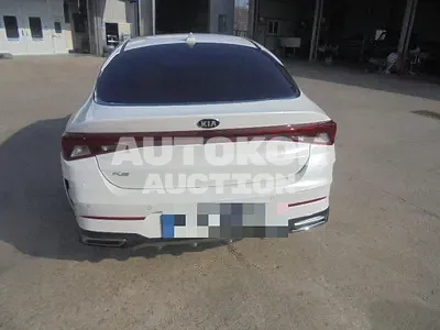 2021, BMW / B5, 37569 км., gas, 2000 куб.см.