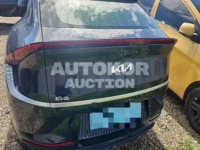2021, Kia / ev6, VIN: KNAC381AFNA024127, 32963 км., electric