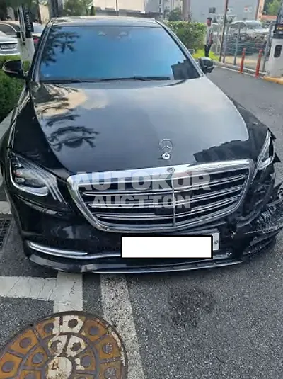 2018, Mercedes-Benz / S 560, VIN: WDDUG8GB2JA353635, gas