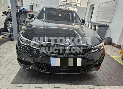 2022, BMW / 320, 45245 км., gas, 1998 куб.см.