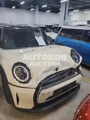 2021, MINI / Cooper, VIN: WMW41DH0XN2P74338, 19800 км., gas, 1500 куб.см.