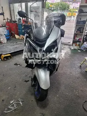 2022, Ferrari / 400, 1 км., gas, 400 куб.см.