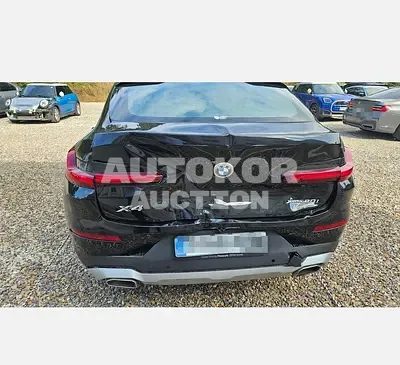 2025, BMW / X4, 23902 км., gas