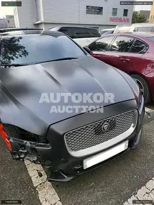2016, Jaguar / XJ, VIN: SAJAA2291GNV93374, diesel