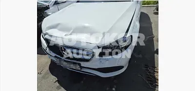 2018, Mercedes-Benz / e300, 73541 км., gas, 2000 куб.см.