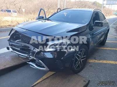 2018, Mercedes-Benz / GLA 220, VIN: WDCTG4FB6JJ479992, 71296 км., gas