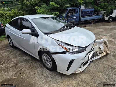 2021, Toyota / Prius, VIN: JTDKAMFU9N3164540, 139738 км., hybrid, 1798 куб.см.