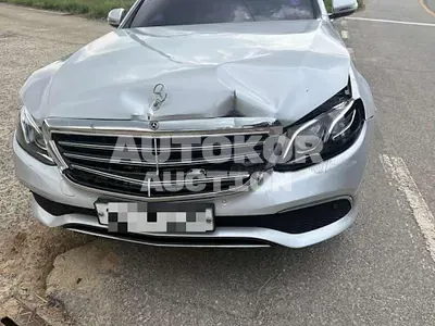 2017, Mercedes-Benz / E 220, 41710 км., diesel, 1950 куб.см.