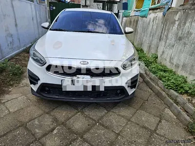 2018, BMW / Z1, 61073 км., gas, 1600 куб.см.