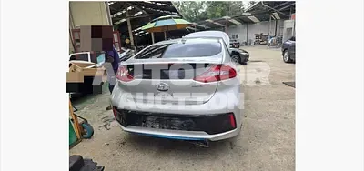 2017, Hyundai / Ioniq, VIN: KMHC951DGJU060035, 158015 км., hybrid, 1580 куб.см.