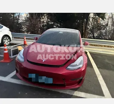 2020, Tesla / Model 3, 150000 км., electric