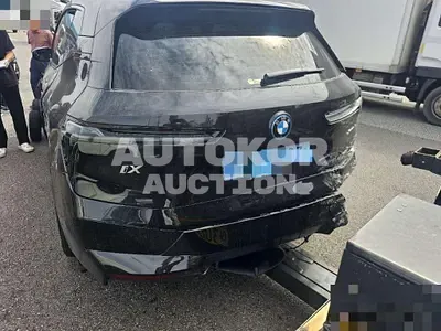 2023, BMW / iX, gas
