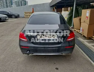 2020, Mercedes-Benz / E 300, VIN: WDDZF4KB0LA734265, 78810 км., gas