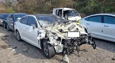 2017, Kia / K5, VIN: KNAGU411BHA159995, gas