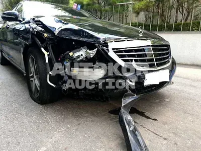 2016, Mercedes-Benz / S 400, VIN: WDDUG6HB8GA279052, 48507 км., gas