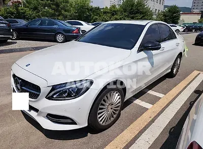 2017, Mercedes-Benz / C 200, VIN: WDDWF4CB8HF445372, 31992 км., gas