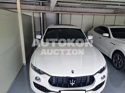 2017, Maserati / Levante, VIN: ZN661XUG6HX253011, 97066 км., gas