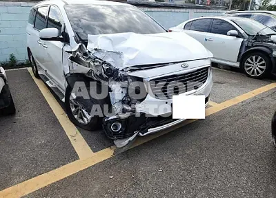 2017, Kia / Carnival, VIN: KNAMC81ABHS325984, diesel