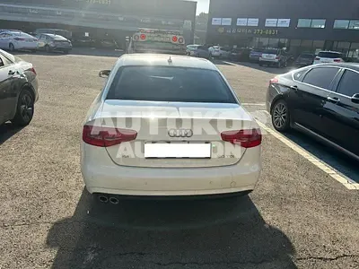 2015, Audi / A4, VIN: WAUZZZ8K0FA075868, 155547 км., diesel