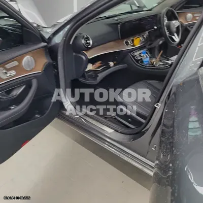 2020, Mercedes-Benz / E 300, VIN: W1KZF4KB5LA852957, 47000 км., gas