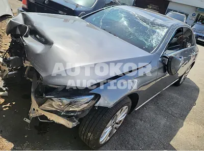 2018, Mercedes-Benz / E 300, VIN: WDDZF4KB5JA366601, gas
