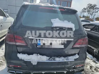 2016, Mercedes-Benz / GLE 63, 82153 км., gas