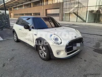 2017, MINI / Cooper, 33972 км., diesel