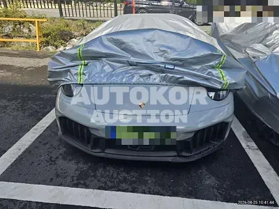 2025, Porsche / 911, 2000 км., gas