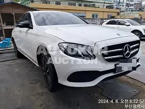 2020, Mercedes-Benz / E 250, VIN: W1KZF4FB0LA824252, gas