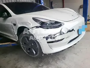 2021, Tesla / Model 3, VIN: 5YJ3E1EB2MF951824, 77400 км., electric, 236 куб.см.