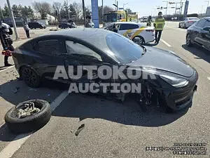 2021, Tesla / Model 3, VIN: 5YJ3E1EBXMF951604, electric