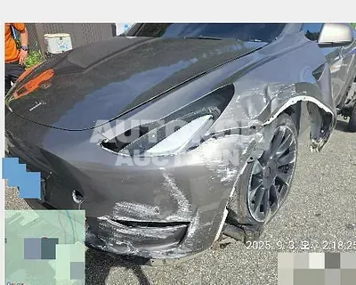 2023, Tesla / Model Y, 42136 км., electric, 236 куб.см.