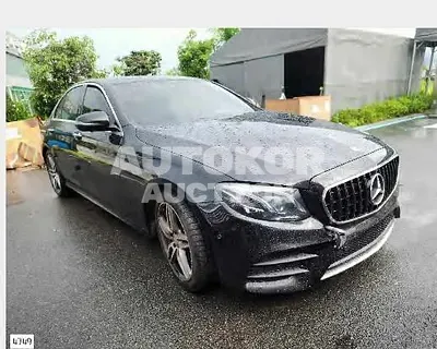 2017, Mercedes-Benz / E 300, 61877 км., gas, 1991 куб.см.