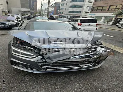 2019, Audi / A5, VIN: WAUZZZF5XKA078221, 73122 км., diesel