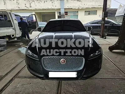 2017, Jaguar / XF, VIN: SAJBB4BN2HCY40831, 159014 км., diesel