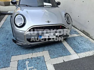 2024, MINI / Cooper, 8057 км., gas