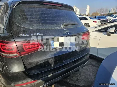 2021, Mercedes-Benz / GLC 220, 67749 км., diesel