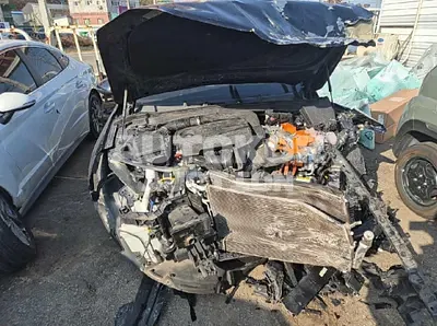 2022, Kia / K5, VIN: KNAG541JBNA021974, 105227 км., hybrid, 2000 куб.см.