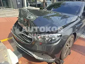 2021, Mercedes-Benz / E 250, VIN: W1KZF4FBXMA990327, 4137 км., gas