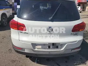 2015, Volkswagen / Tiguan, VIN: WVGZZZ5NZFW584799, 42000 км., diesel