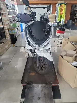 2019, BMW / 125, gas