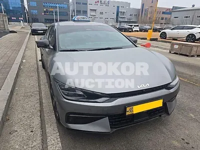 2022, Kia / ev6, VIN: KNAC581CPPA091459, 227026 км., electric